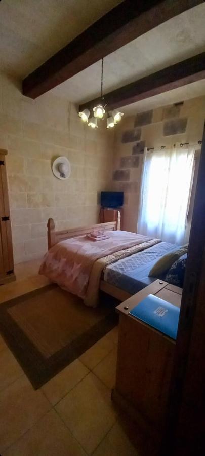 Ta Gorg Bed & Breakfast Qala Ngoại thất bức ảnh