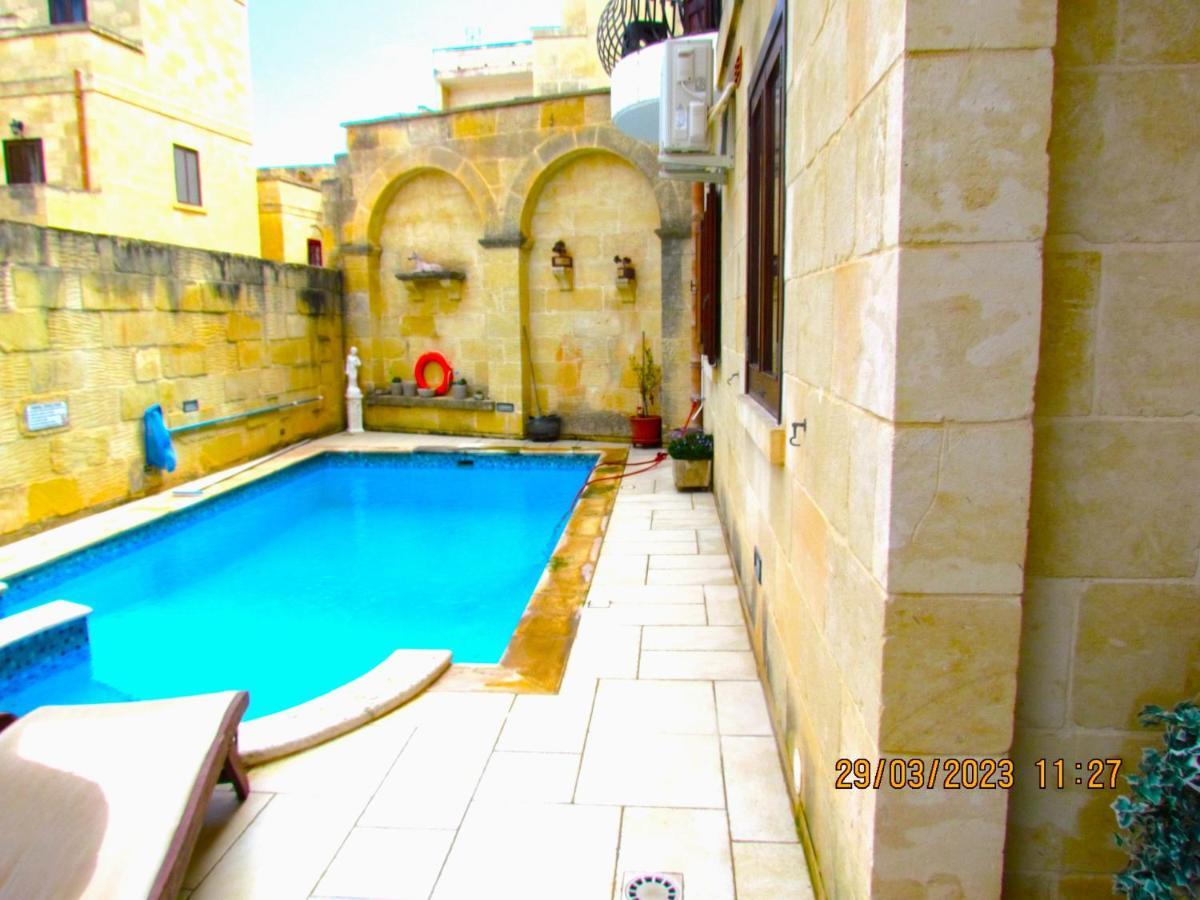 Ta Gorg Bed & Breakfast Qala Ngoại thất bức ảnh